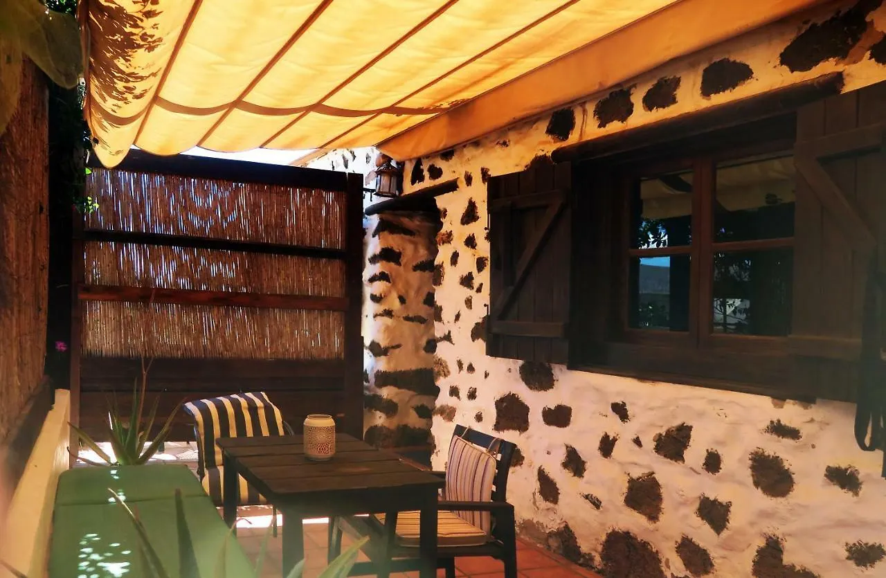 Casa Rural Soleario La Oliva Country house